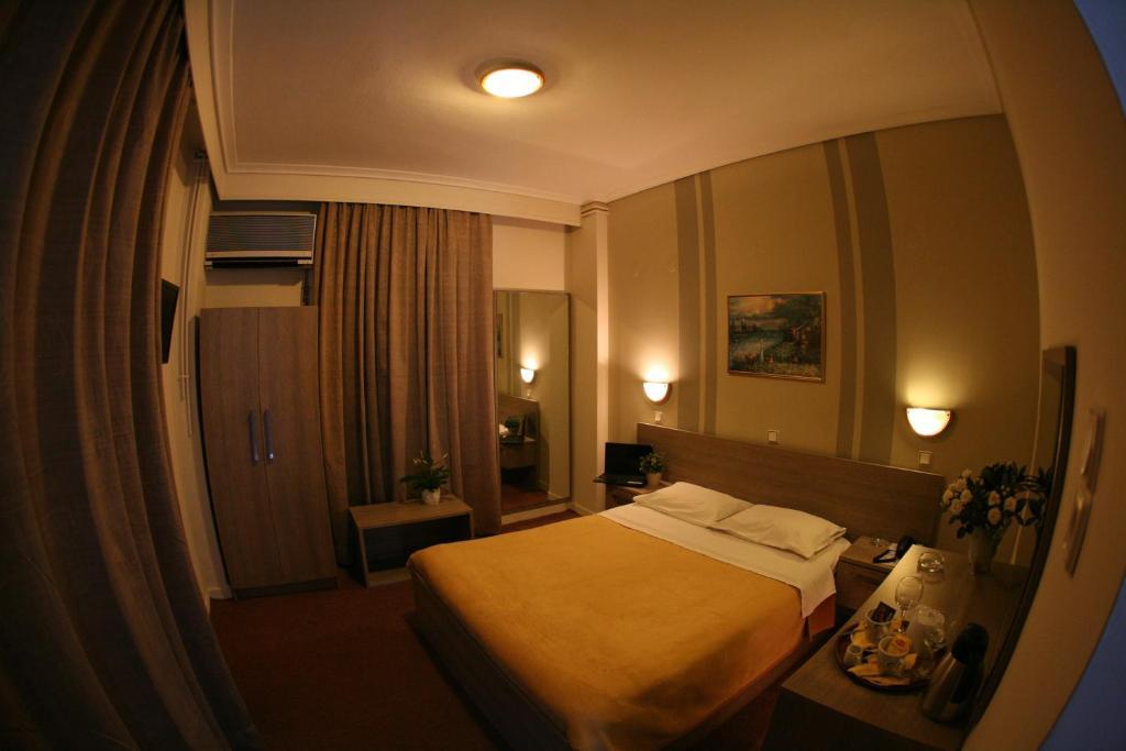 Oceanis Hotel Thessaloniki Exterior photo
